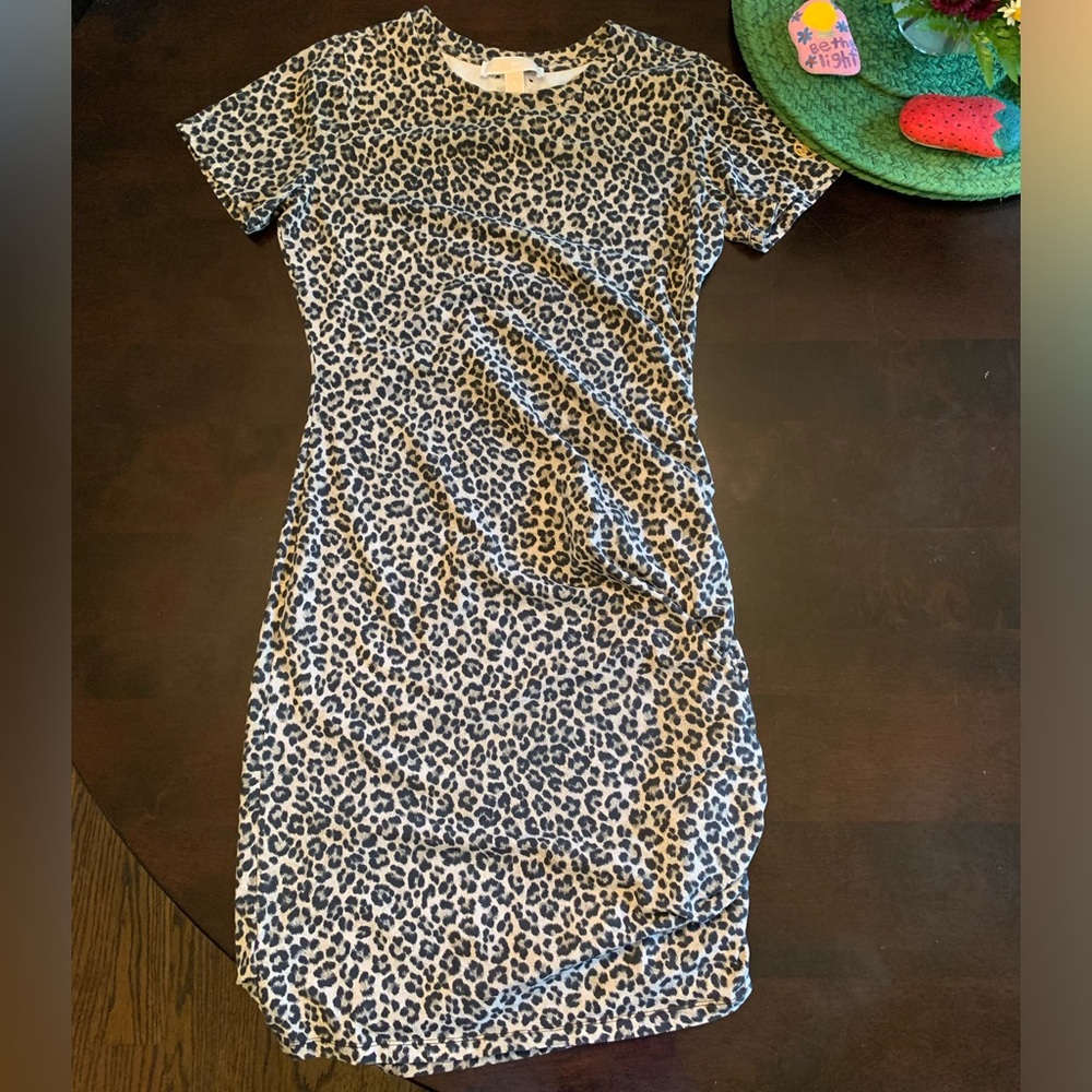 Michael Kors women’s cheetah print T-Shirt dress